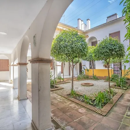 El Rincon De La Chiquita & Parking