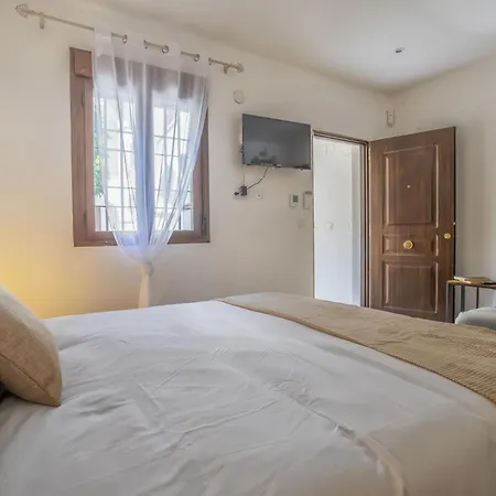 El Rincon De La Chiquita & Parking *